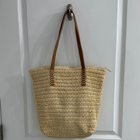 DSW Natural Straw Tote with Brown Straps - Picture 1 of 1